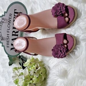 Purple heels, montego bay club, size 8, With pretty flower.